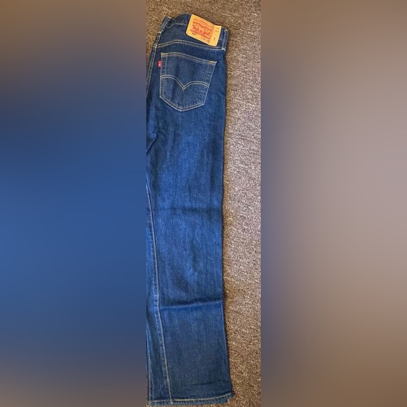 Levi’s 501 - Picture 2 of 2